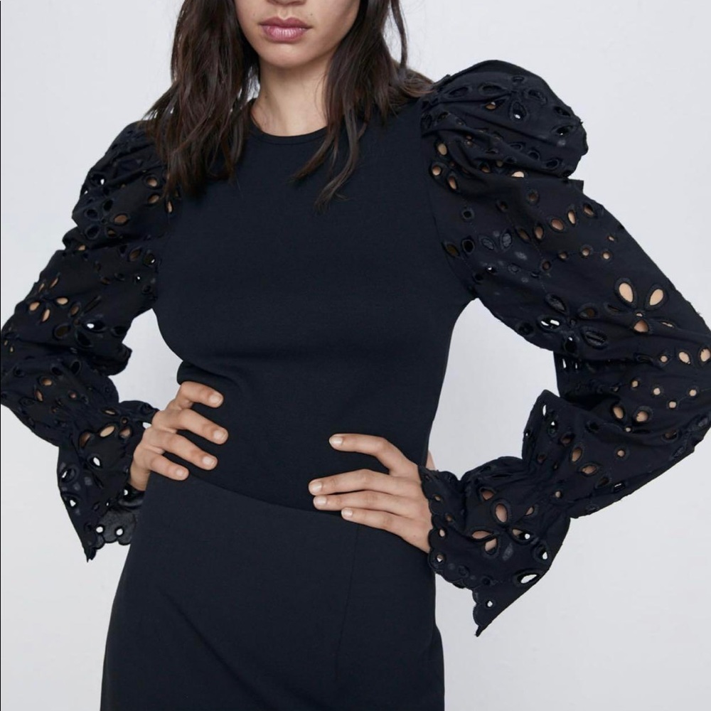 Zara Eyelet Puff Sleeve Contrasting Knit Black Sweater